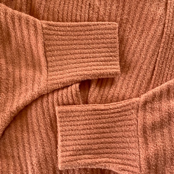 Barefoot Dreams CozyChic Lite Ribbed Shrug Cardi Coral SZ L/XL - Picture 9 of 15